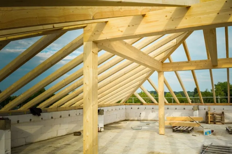 Traditional cut roof with heavy purlins and posts leaving the loft open, the opposite of the trussed rafter roofs found on post-1970 Cornish houses
